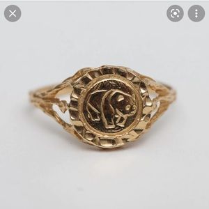 NOT FOR SALE, IM LOOKING FOR THIS!!!!!